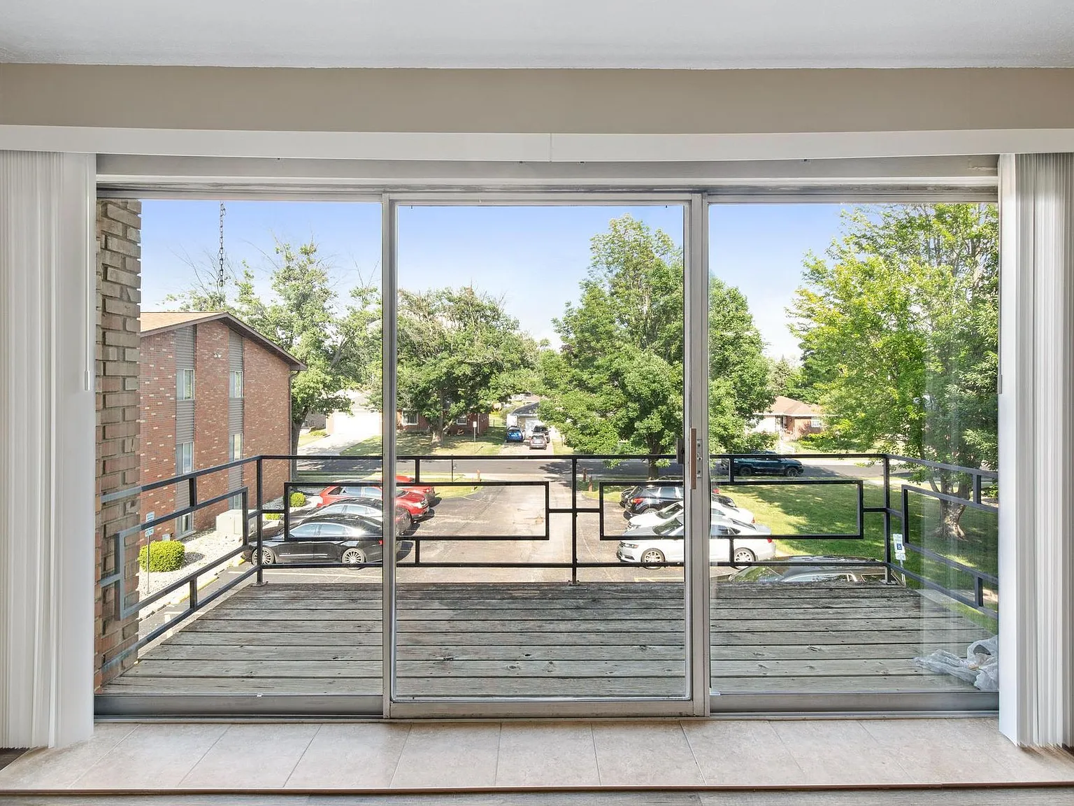 Peoria North | 2 BR/1 BA — Photo 2