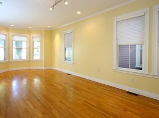28 Glenwood Ave #1, Cambridge, MA 02139