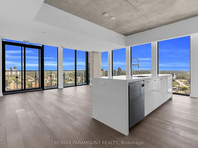 284 King St E #3104 — Photo 9