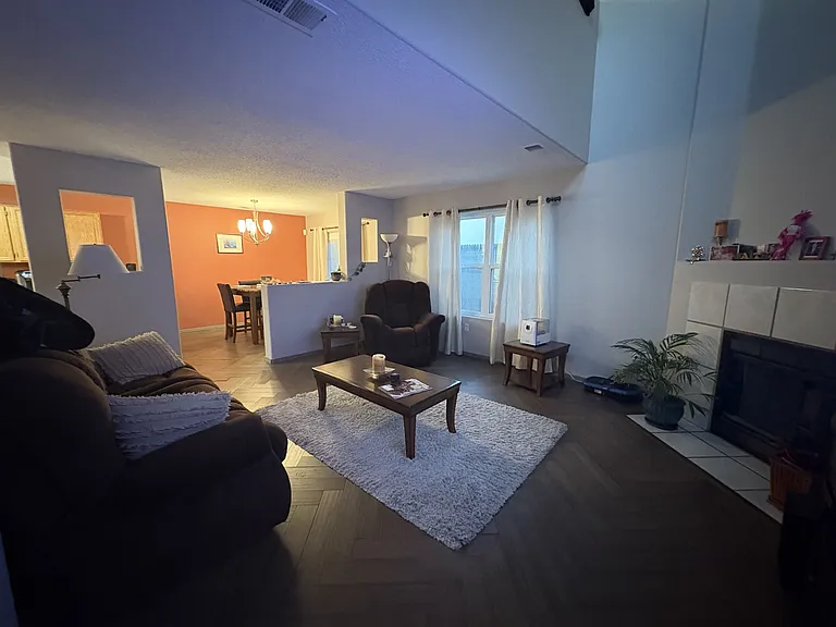 3824 Ladera Dr NW — Photo 11