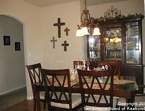 3rd image of 108 Hoskins Trl