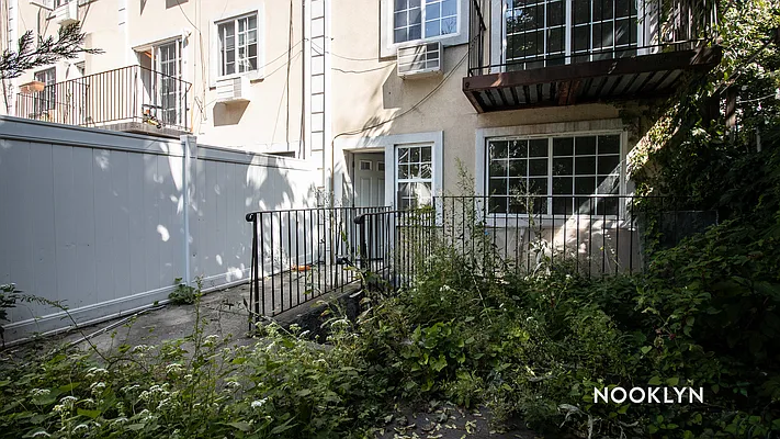 Rented by Nooklyn NYC LLC | media 6