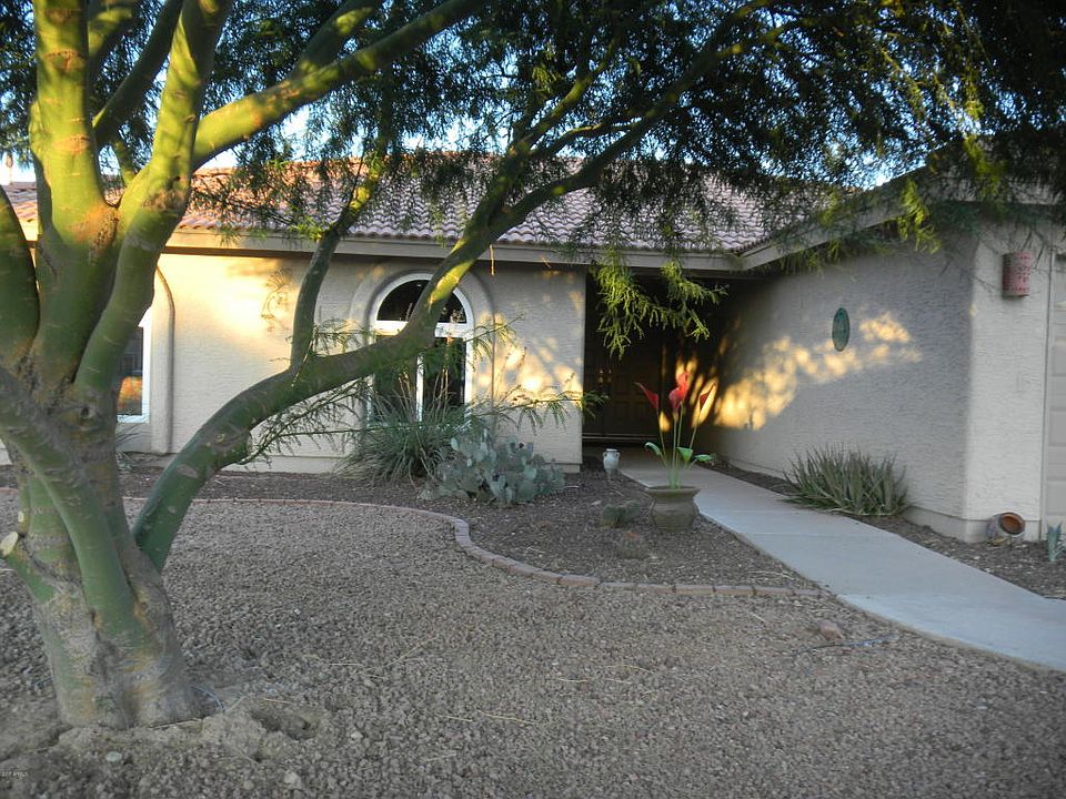 1st image of 25829 S Foxglenn Dr