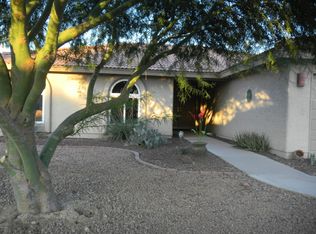 25829 S Foxglenn Dr, Sun Lakes, AZ 85248