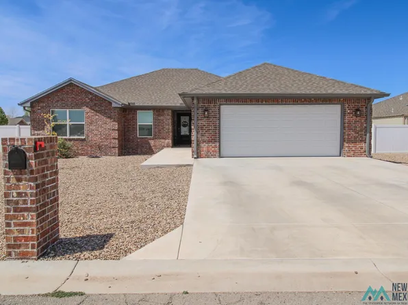 1200 Oakwood Cir, Portales, NM 88130
