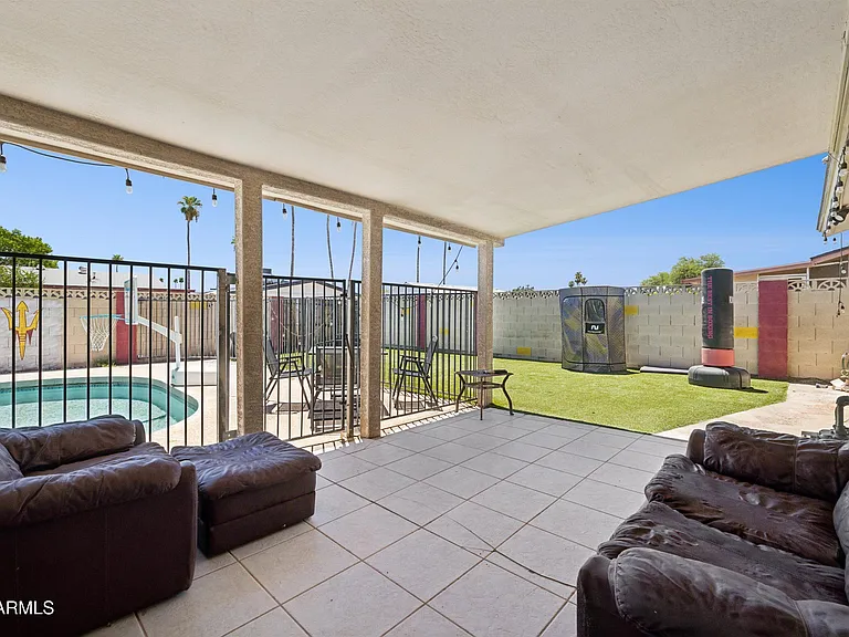 3615 S Margo Dr — Photo 33
