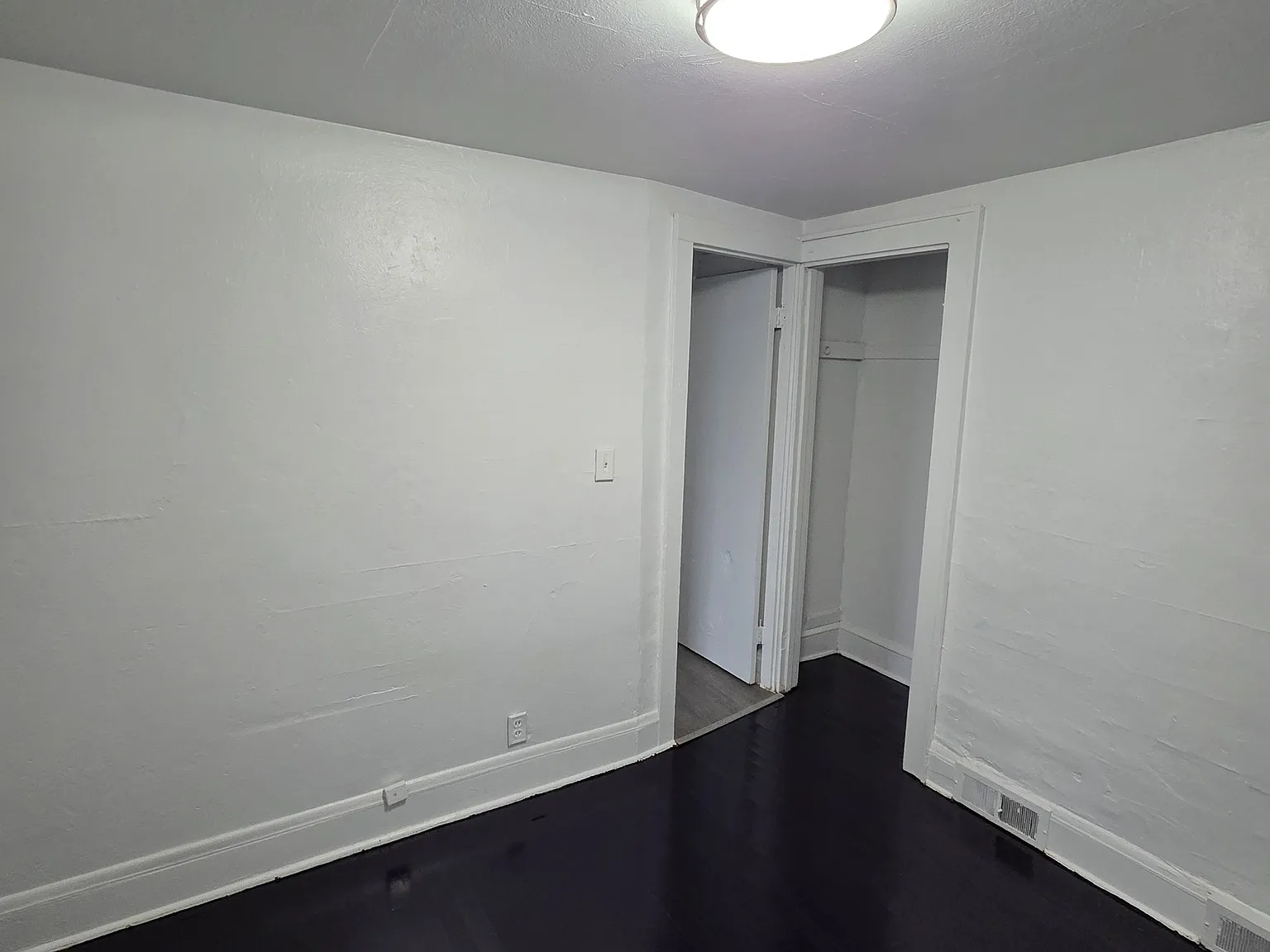 5530 North 41st Street - 2 — Photo 3