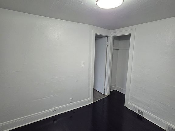 3rd image of 5530 N 41st St #2