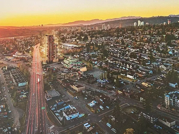 901 Lougheed Hwy #1506, Coquitlam, BC V3K 3T3