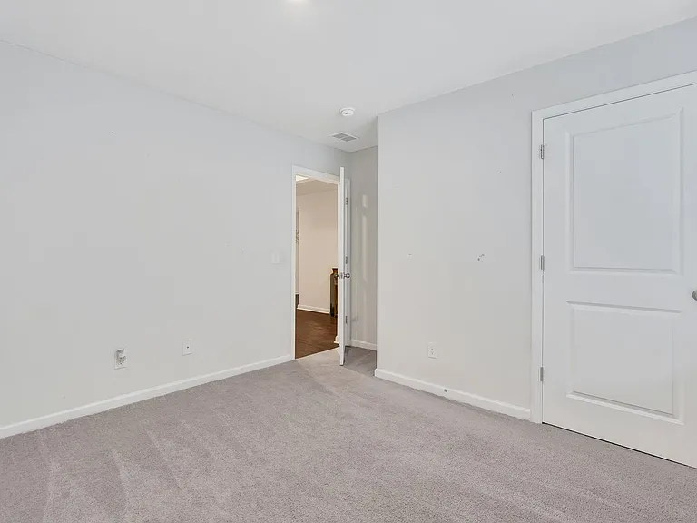 123 Tobago Cir — Photo 46