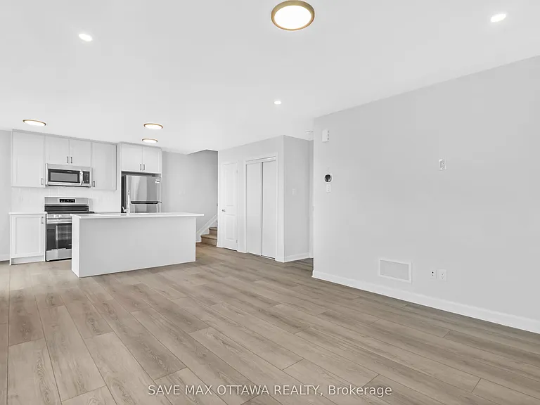 701 Glenroy Gilbert Dr #7 — Photo 5