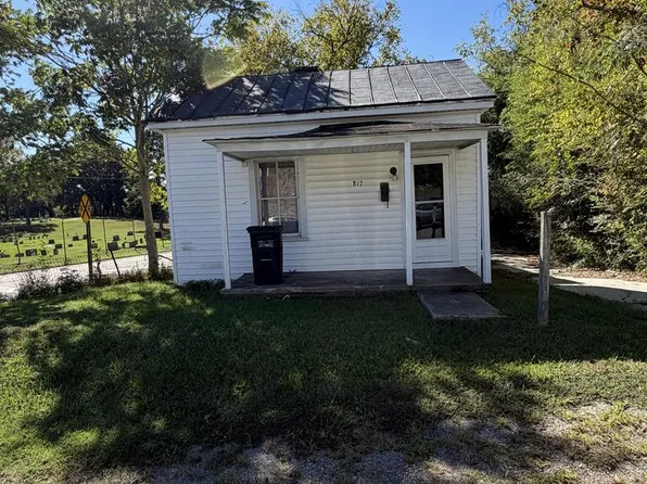 817 Buford St, Danville, VA 24541