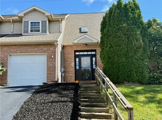 1372 Howard Ln, Easton, PA 18045