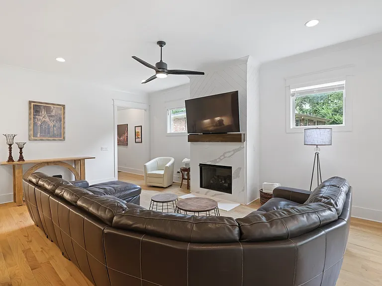 4018B Woodmont Blvd — Photo 9