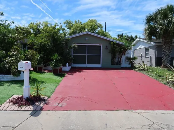 3700 HOLIDAY LAKE DRIVE, HOLIDAY, FL 34691