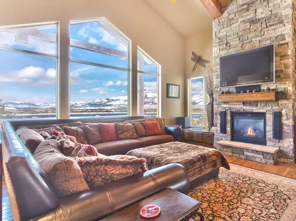 931 Meadowlark Ln, Huntsville, UT 84317