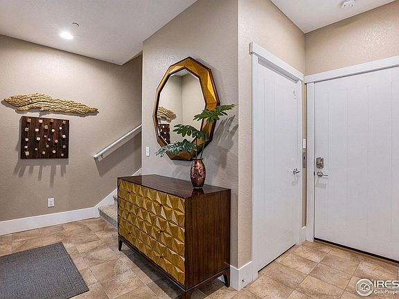 5th image of 504 Promenade Dr