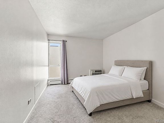 4th image of 955 Eudora Street #607E