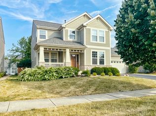 241 Pawtucket Ave, Elgin, IL 60124