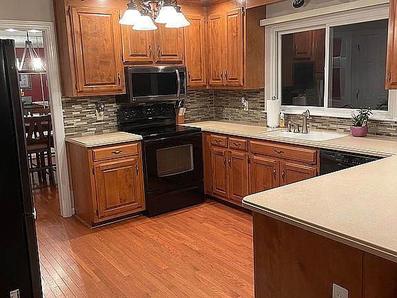 5th image of 360 Wood Duck Ln