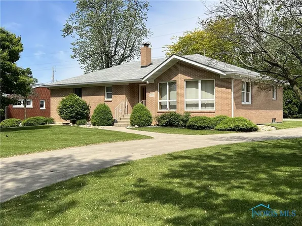 707 E Cornelia St, Hicksville, OH 43526