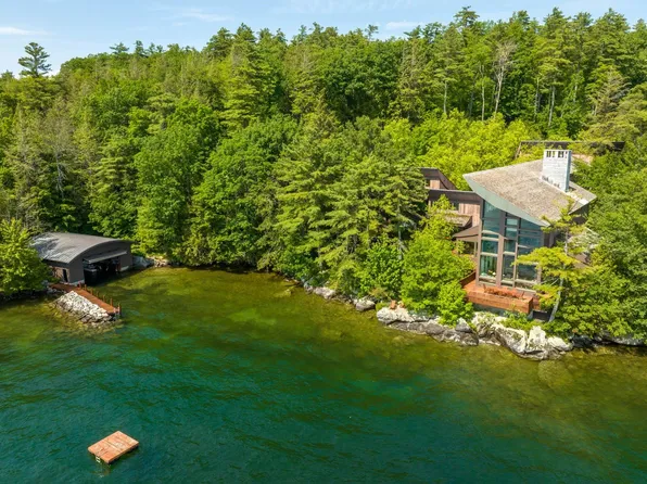 20 WYMAN Drive, Wolfeboro, NH 03894