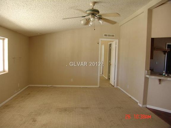 2nd image of 6820 S Oakridge Ave