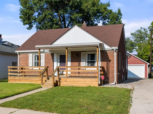 214 Linden Rd, Pontiac, MI 48341