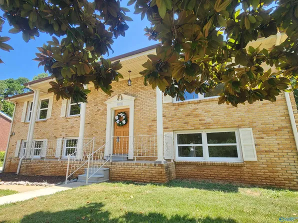 6611 Foxhall Ln NW, Huntsville, AL 35806