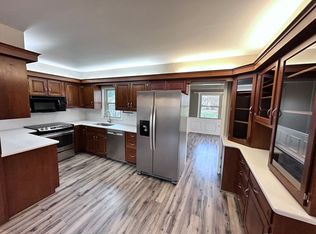 805 Grantham Rd, Mechanicsburg, PA 17055