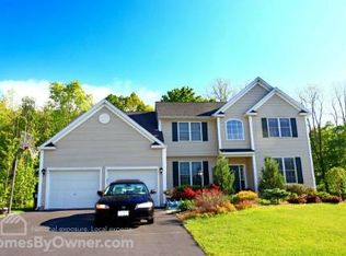 3 Oakmont Ter, Albany, NY 12205