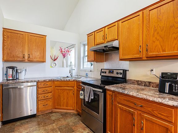 4th image of 145 Tula Cir