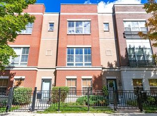 1132 W Washburne Ave, Chicago, IL 60608