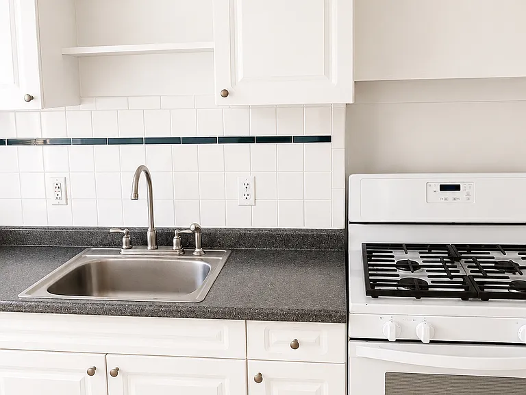 Kitchen with appliances