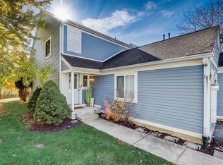 2657 Prairieview Ln S, Aurora, IL 60502