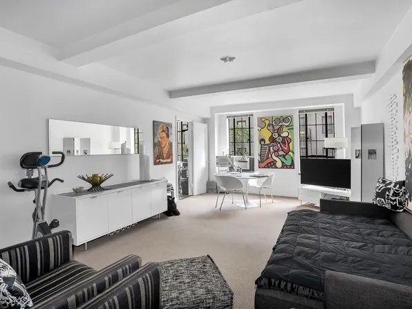 353 West 56th Street image 1 of 5