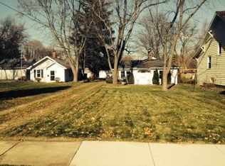 2138 Maple Rd, Homewood, IL 60430