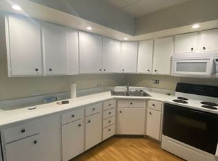 505 W Springfield Ave APT 2, Urbana, IL 61801