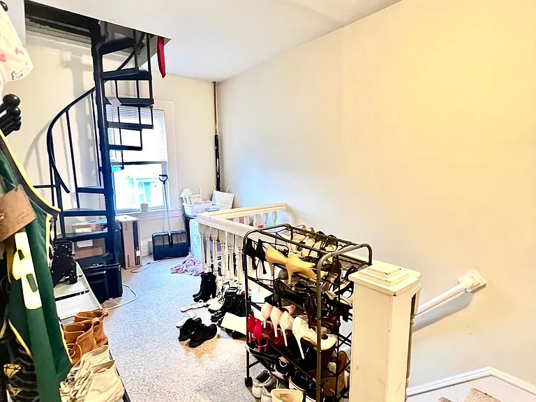 13 Phillips St — Photo 15