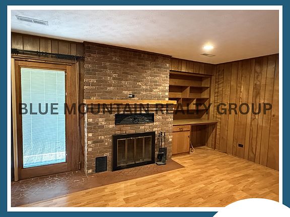 2nd image of 4745 Dutch Cove Rd