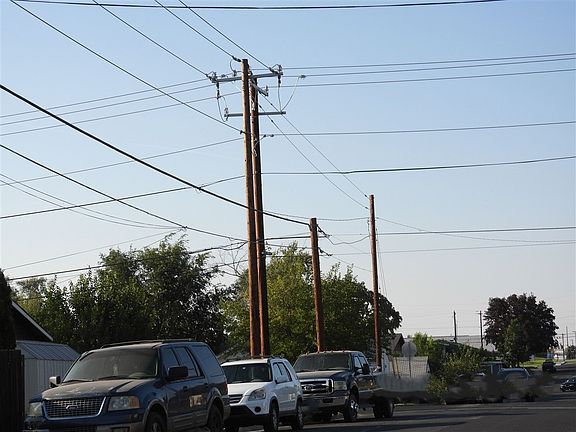 5th image of 610 W Madrona Ave