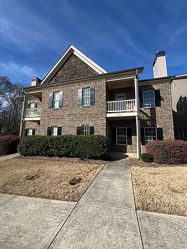 1071 Middleton Ln Photo 1