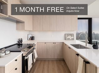 250 E 15th St #1394070, North Vancouver, BC