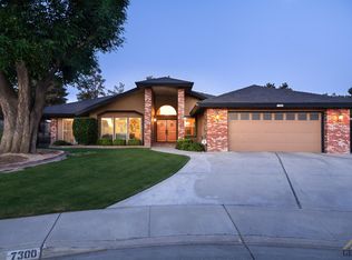 7300 Live Oak Way, Bakersfield, CA 93308