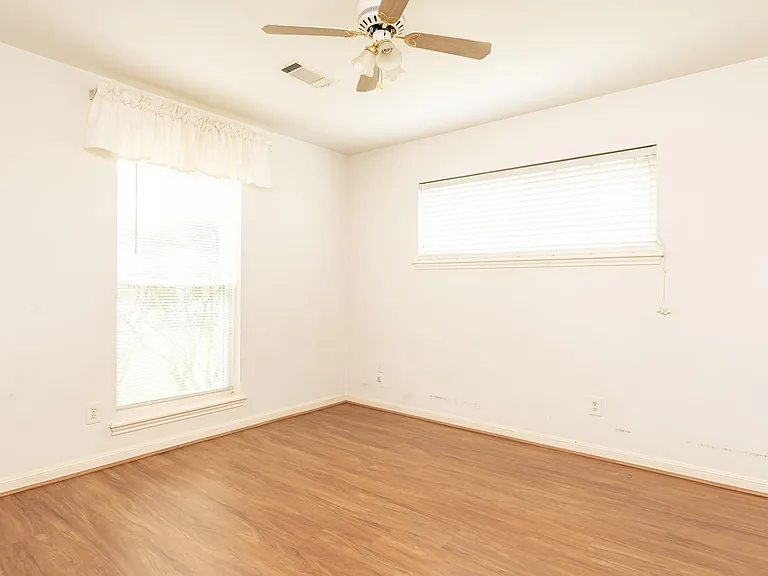 8819 Hazen St — Photo 17