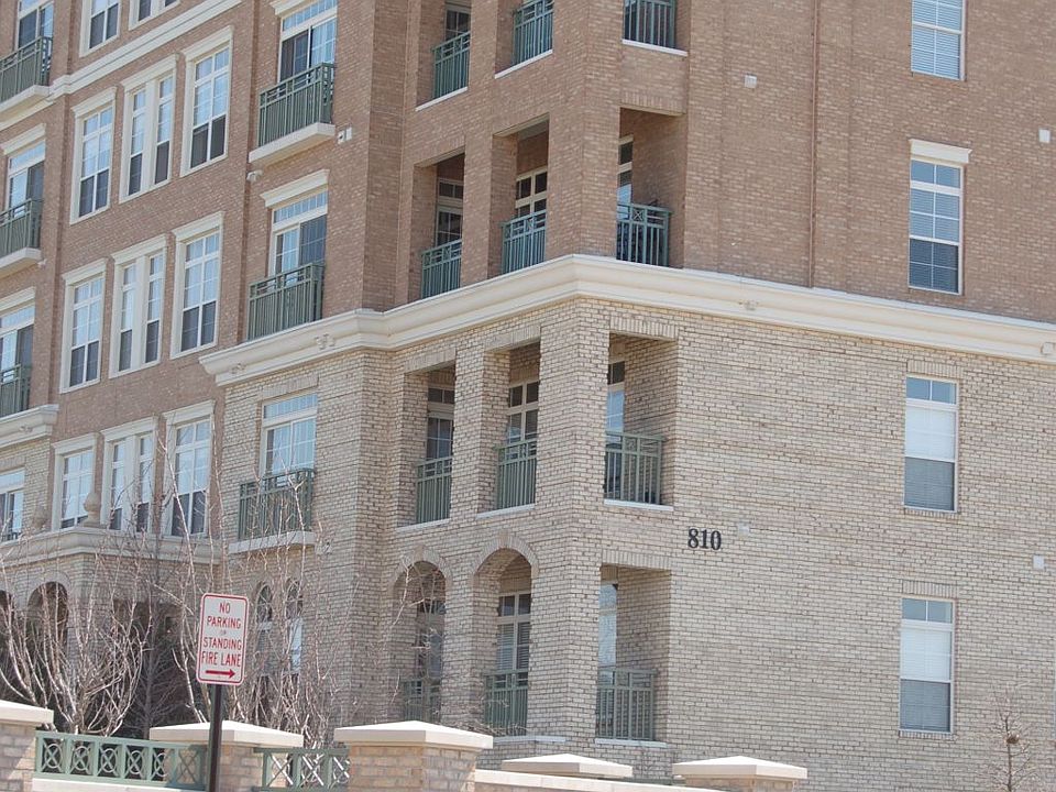 1st image of 810 Belmont Bay Dr APT 405