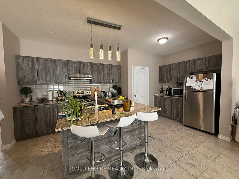 3270 Singleton Ave #21 — Photo 7