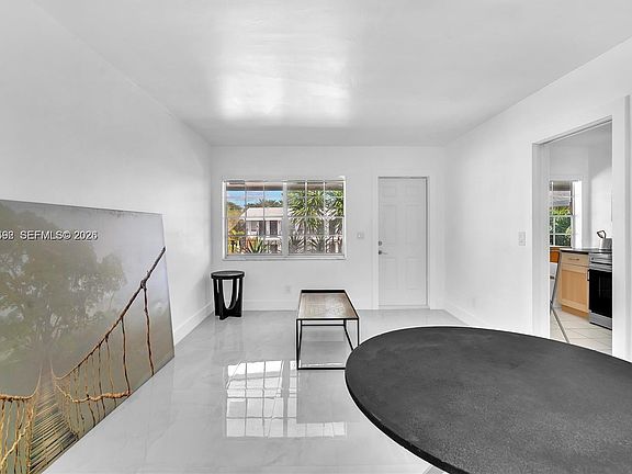 4th image of 1100 Atlantic Shores Blvd APT 402