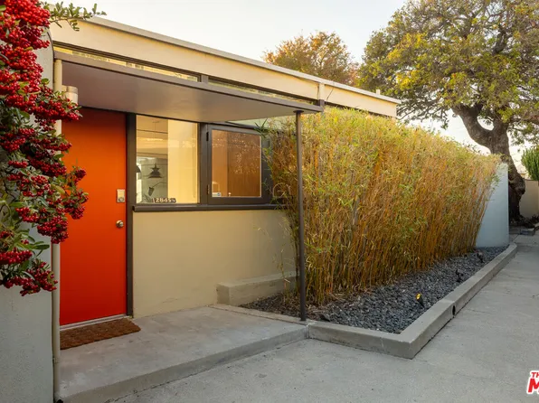 2845 1/2 Avenel St, Los Angeles, CA 90039