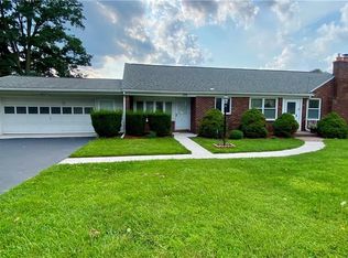 326 E Manchester Rd, Syracuse, NY 13219